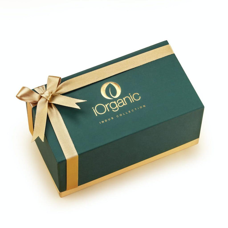 iorganic Superfood Snacker Gift Box / Assortment of 2 Healthy Trail Mixes, diwali gifting, festive gifting, wedding gifting, corporate gifting