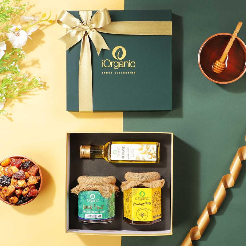 iorganic Symphony Gift Box / Assortment of 3 Products / Cold Pressed Oil, Honey & Spiced Trail Mix, diwali gifting, festive gifting, wedding gifting, corporate gifting